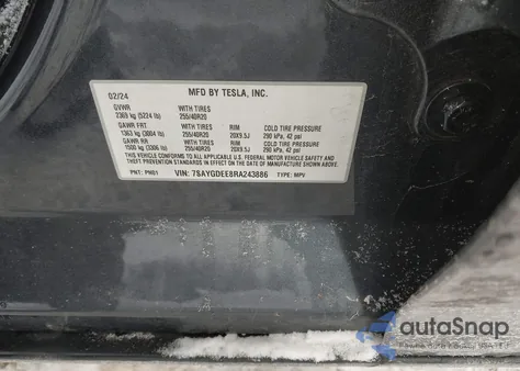 2024 Tesla Model Y Long Range Dual Motor All-Wheel Drive from USA, damaged, VIN 7SAYGDEE8RA243886